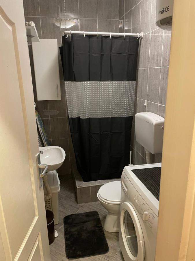 Studio Apartment For Rent In Будва Екстериор снимка
